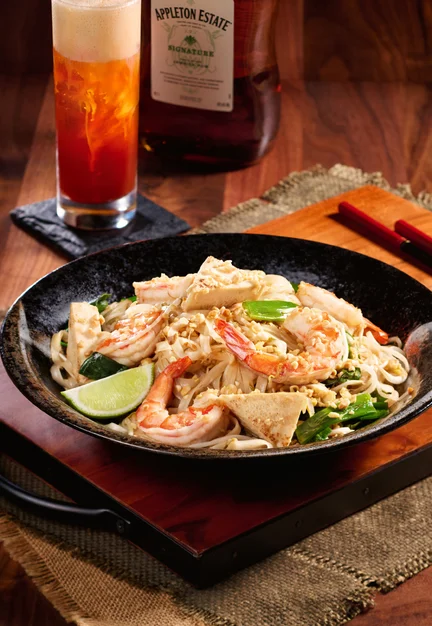 Pad Thai (Oishii shrimp, tofu, vegetable)
